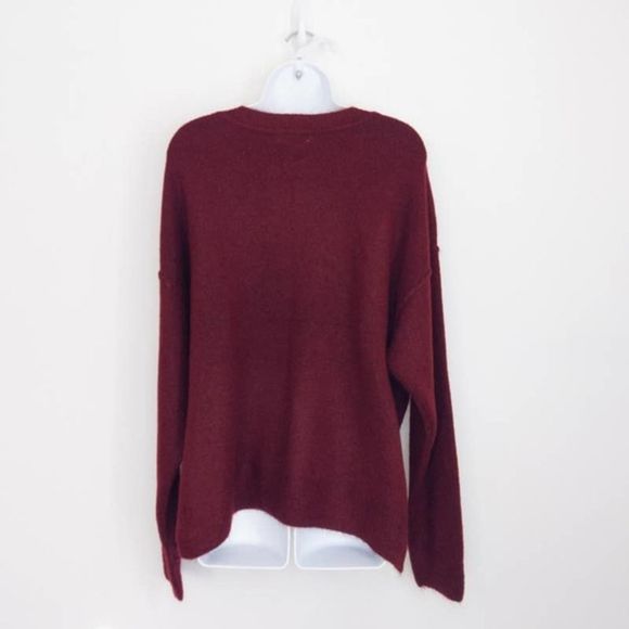 NWT Max Studio Pullover Crew Neck Sweater Garnet Long Sleeve Womens Size M - Picture 3 of 6